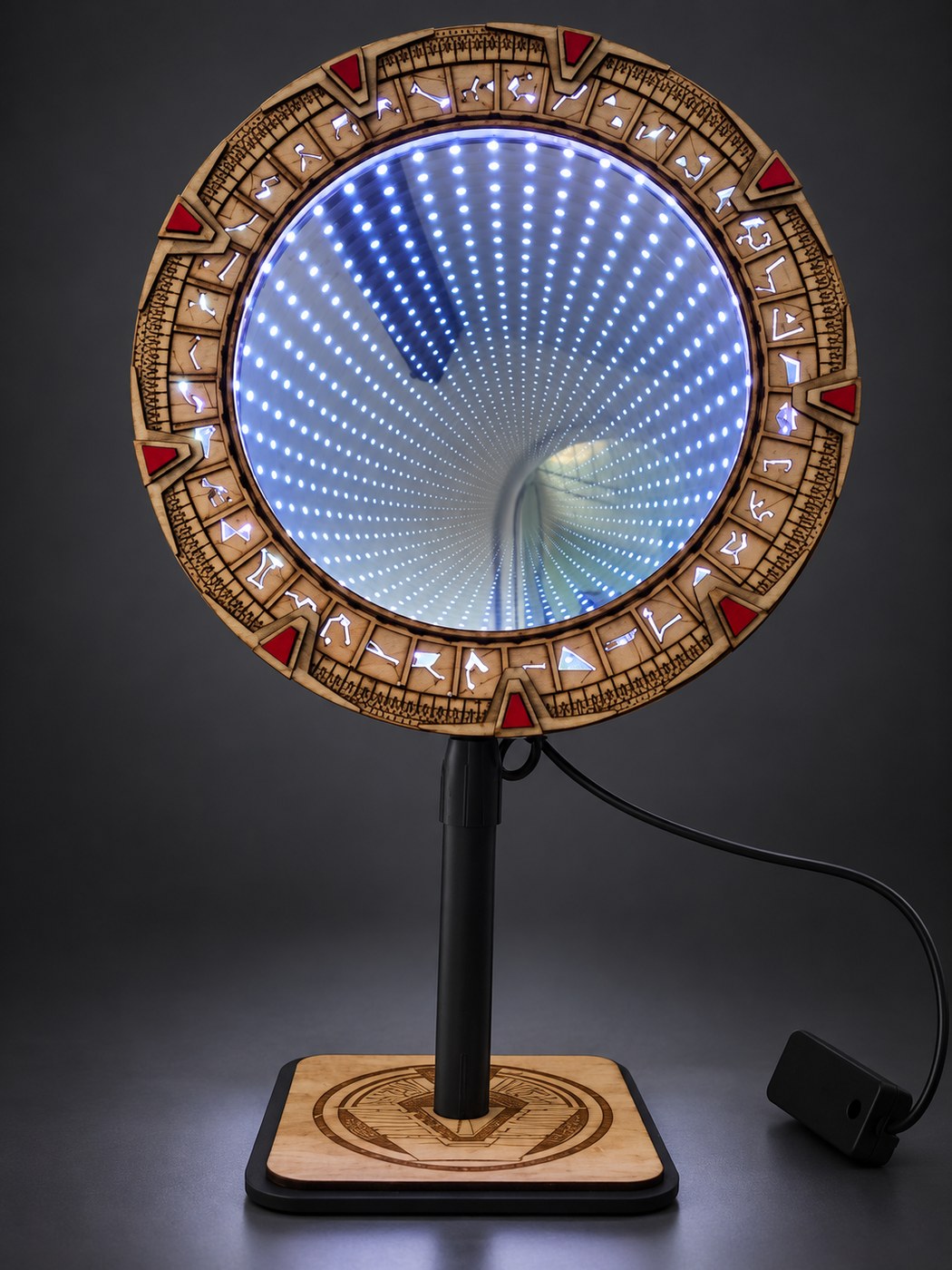 Lampe miroir infini sur pied — AL 11