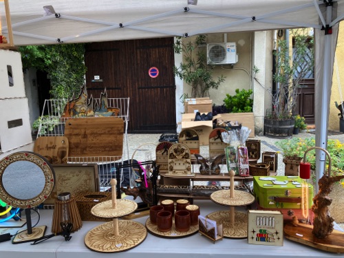 Creations and markets — image 6