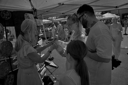 Creations and markets — image 8