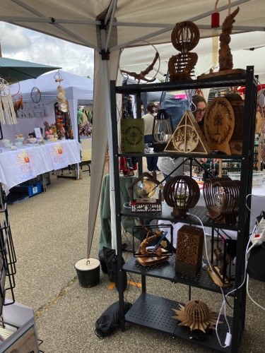 Creations and markets — image 11